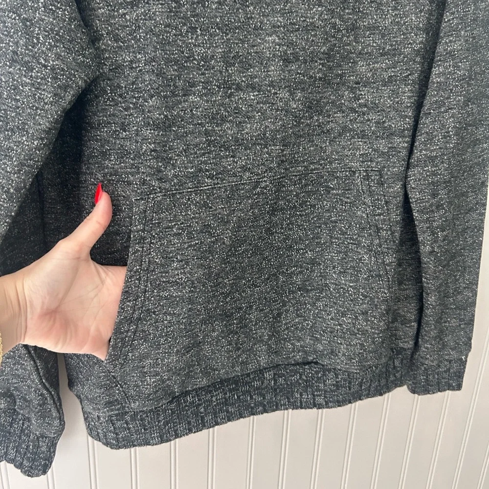 Ocean Current Men’s Large Charcoal Gray Sweat